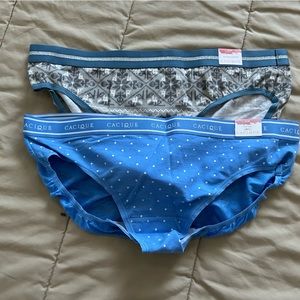 2pack  cotton hipster by cacique size 14/16. New with tags.